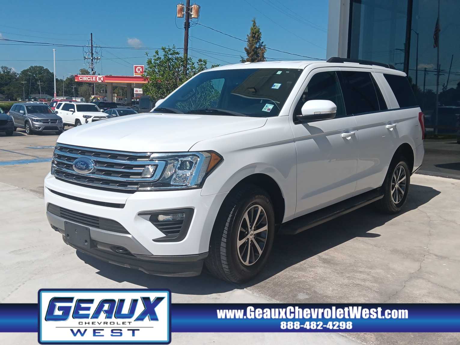 2019 Ford Expedition XLT photo 4