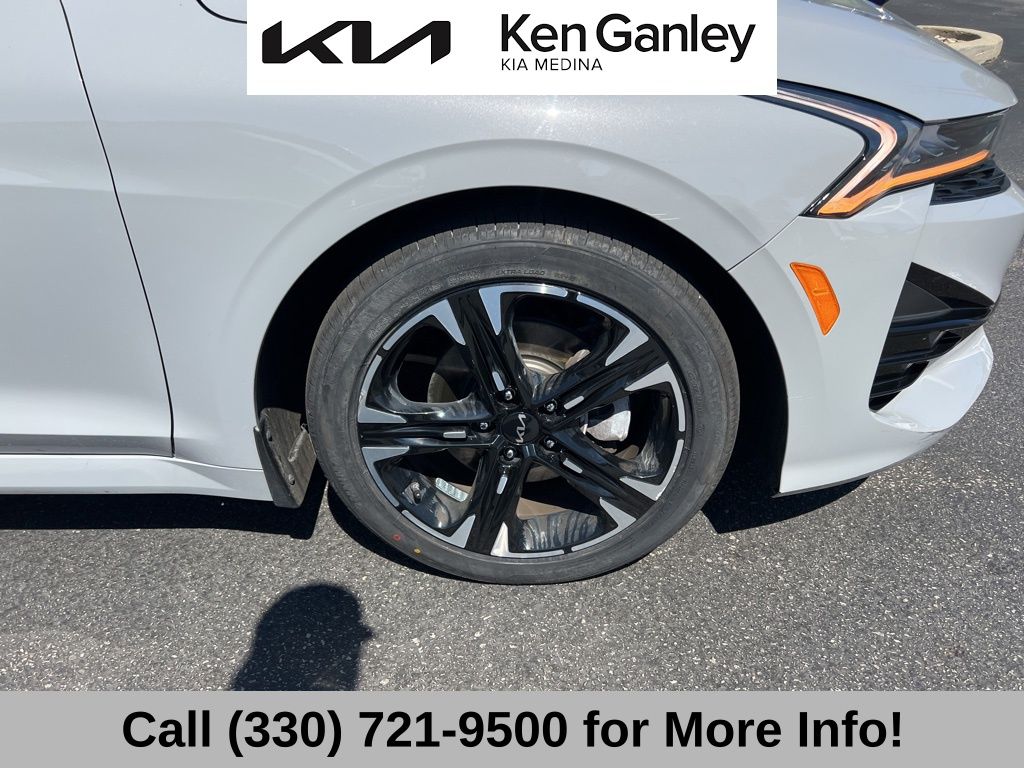 2023 Kia K5 GT-Line photo 20