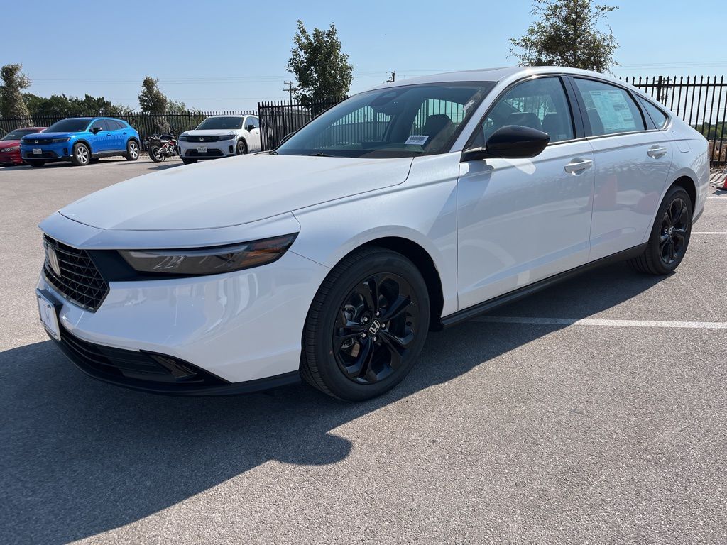 2025 Honda Accord SE's photo