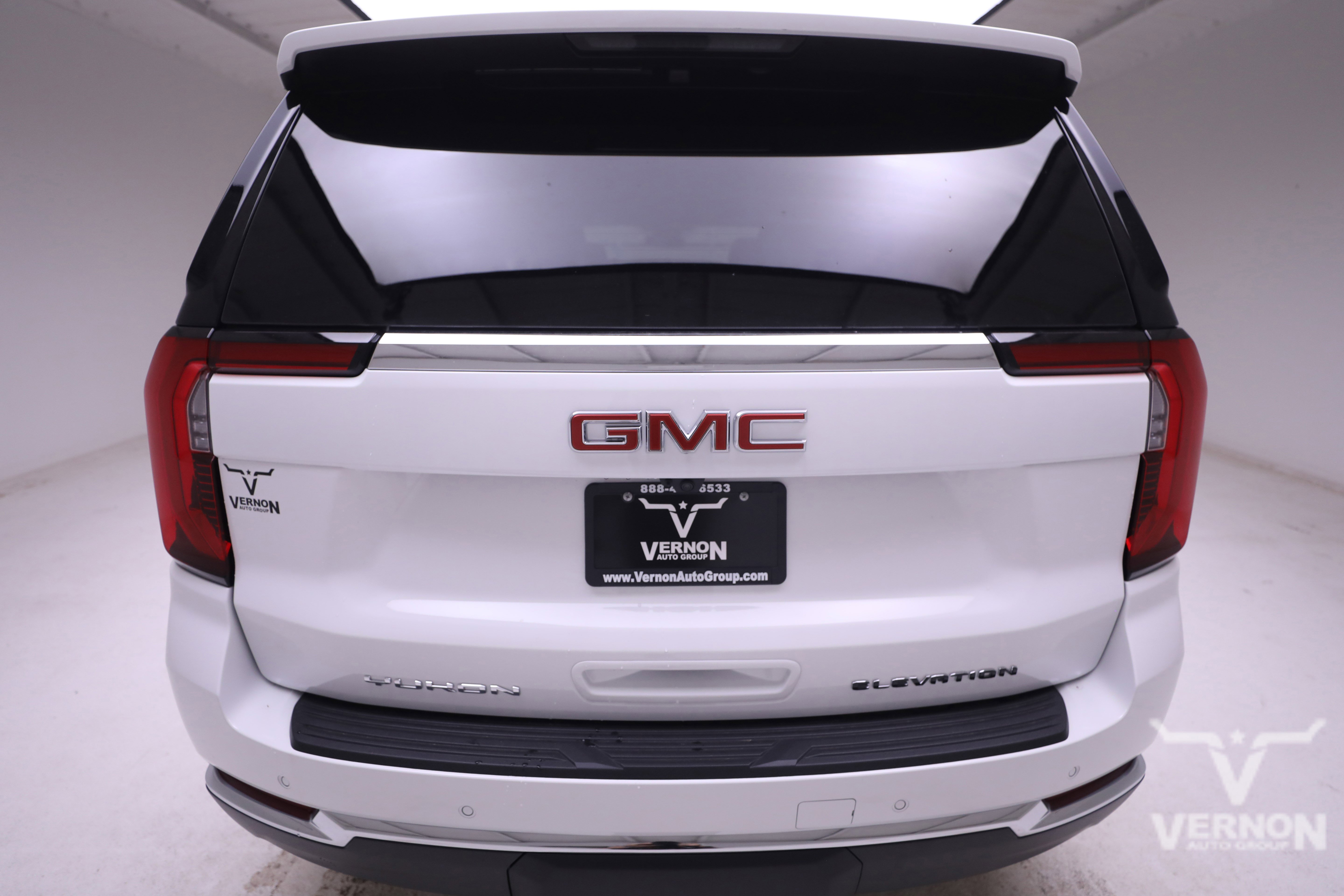 2026 Gmc Yukon XL photo 3