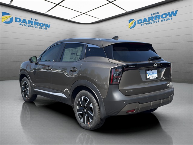 2025 Nissan Kicks SV photo 3