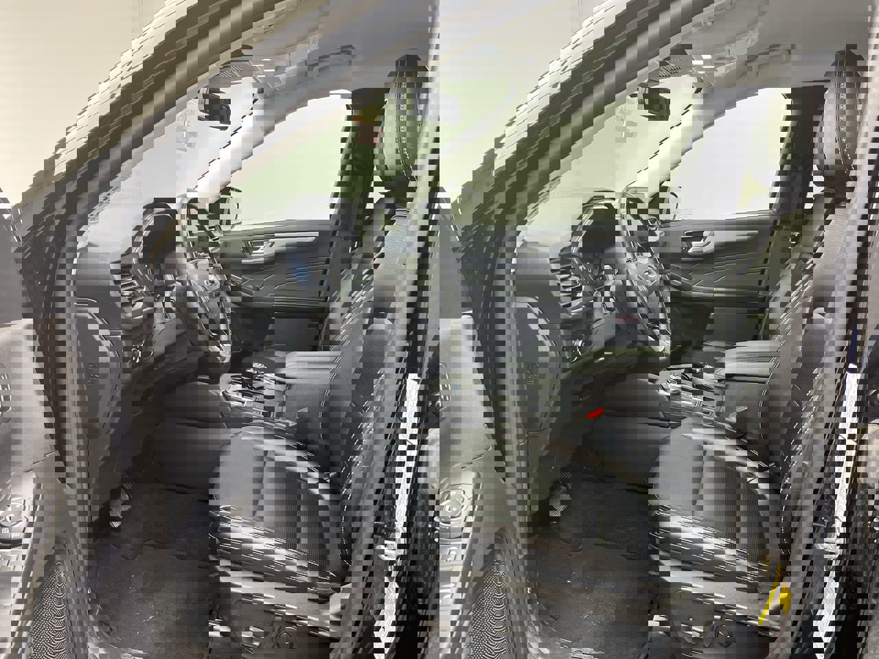 2023 Ford Escape Platinum photo 3