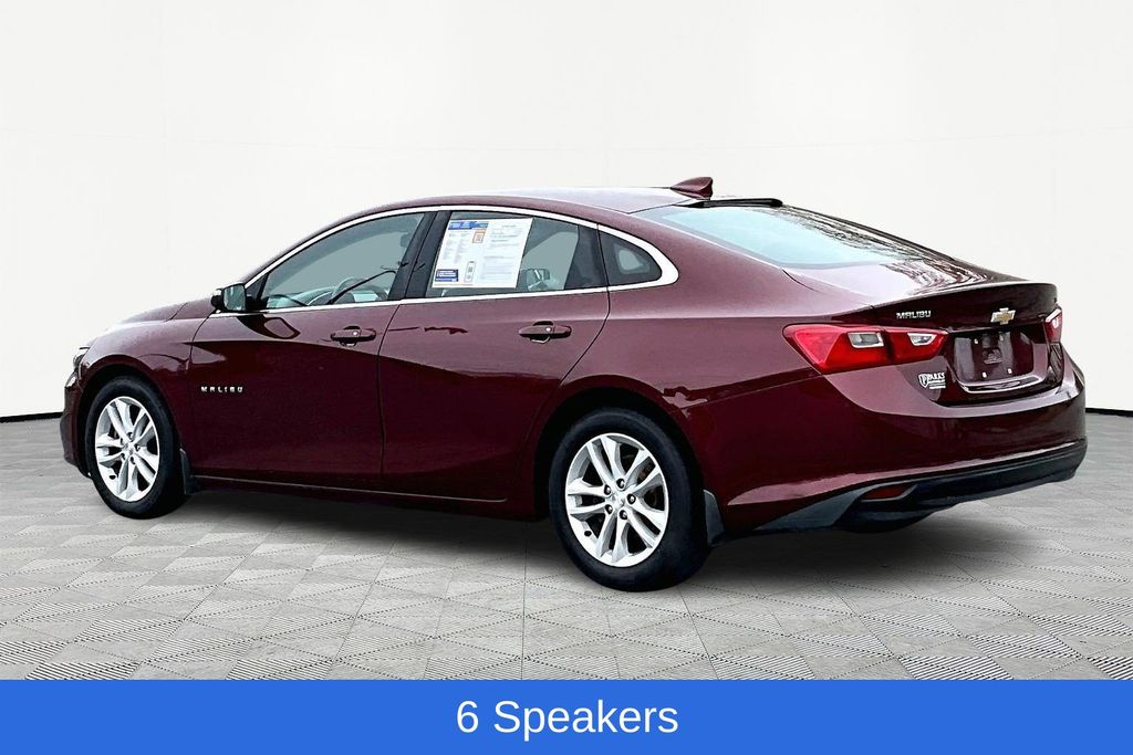 2016 Chevrolet Malibu 1LT photo 2