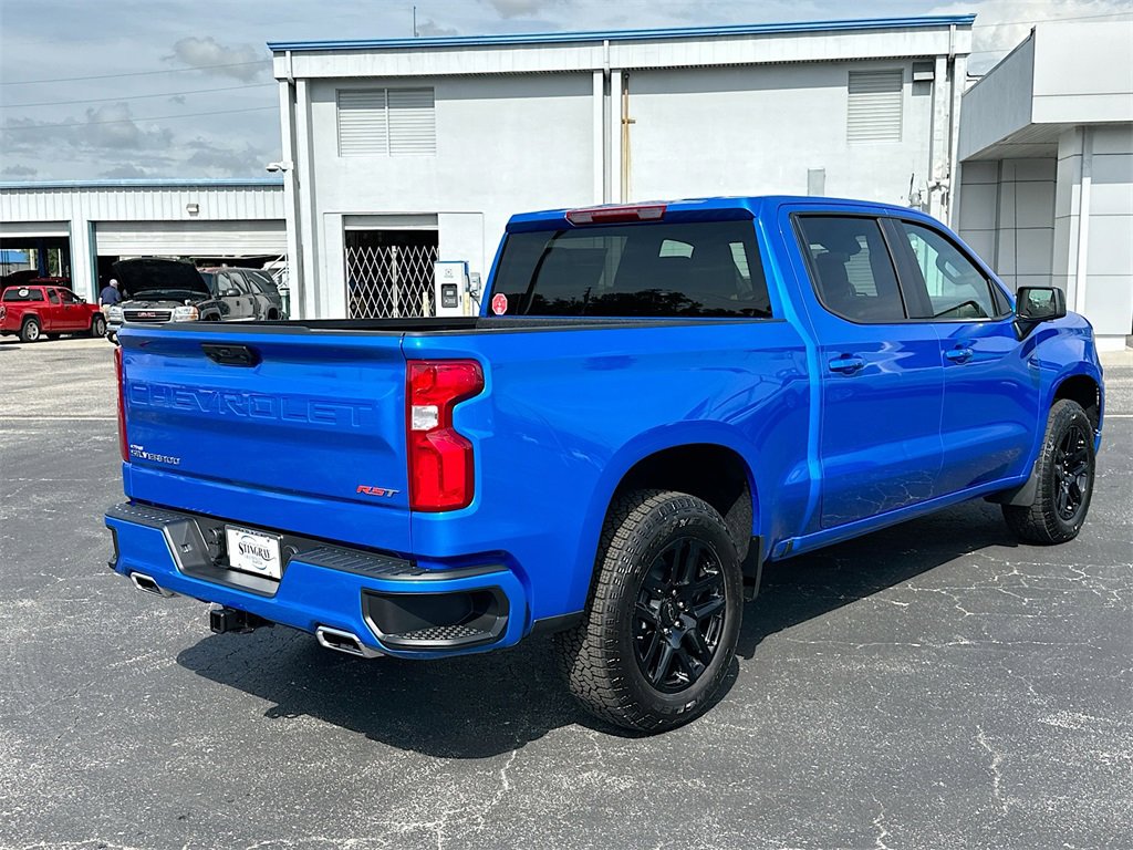 2025 Chevrolet Silverado 1500 RST photo 4