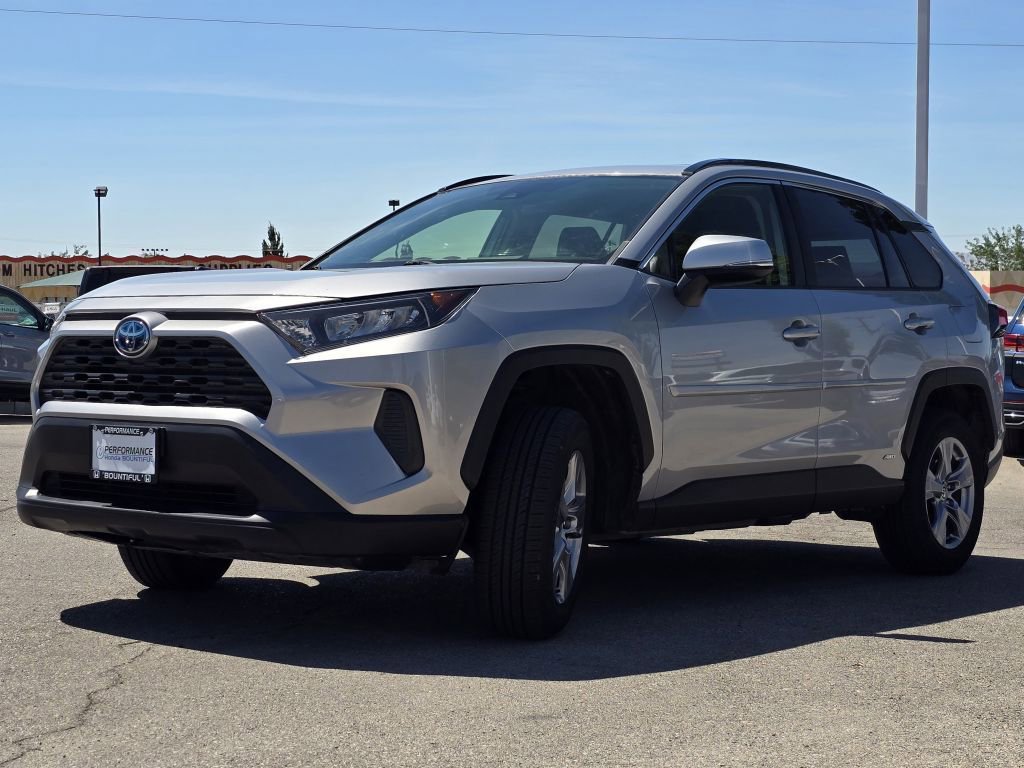2022 Toyota RAV4 Hybrid LE photo 14