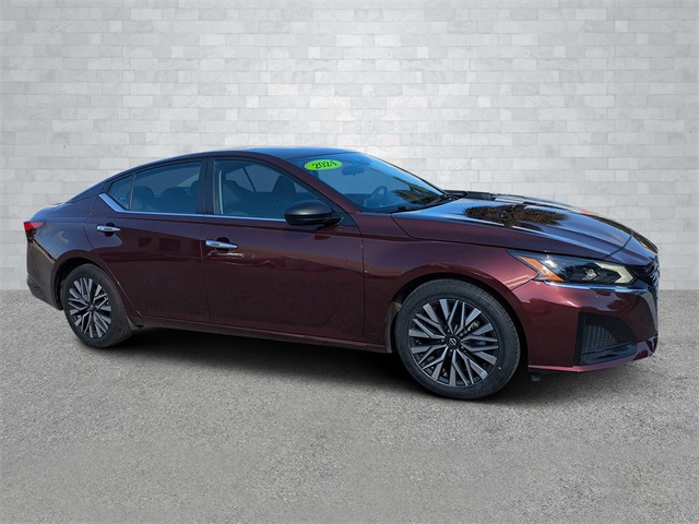 2024 Nissan Altima SV