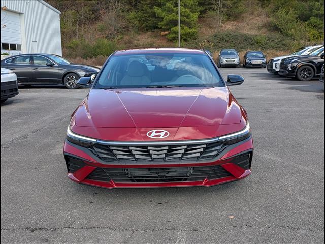 2025 Hyundai Elantra Hybrid SEL Sport photo 3