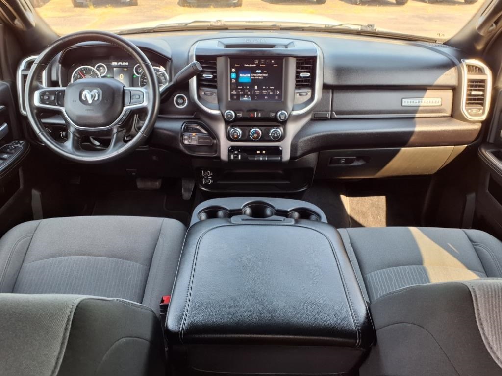 2024 Ram 3500 Big Horn photo 17