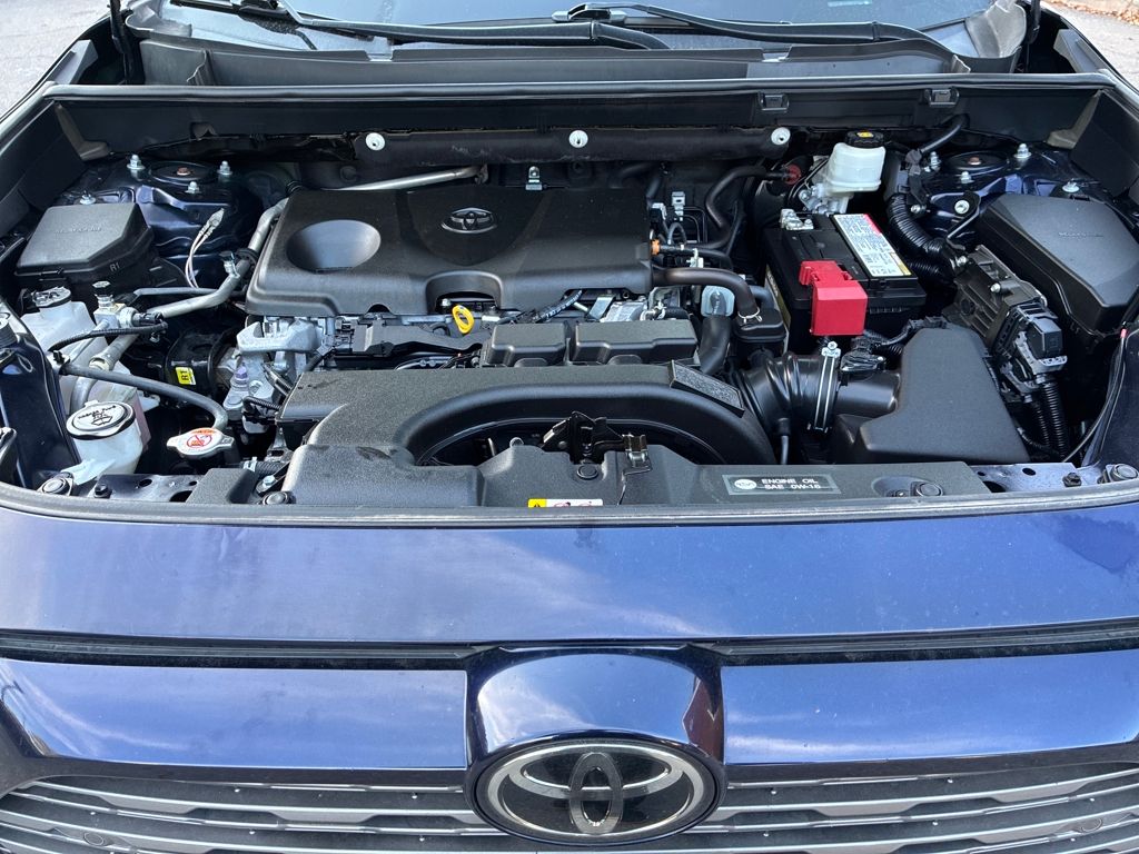 2021 Toyota RAV4 Limited photo 21