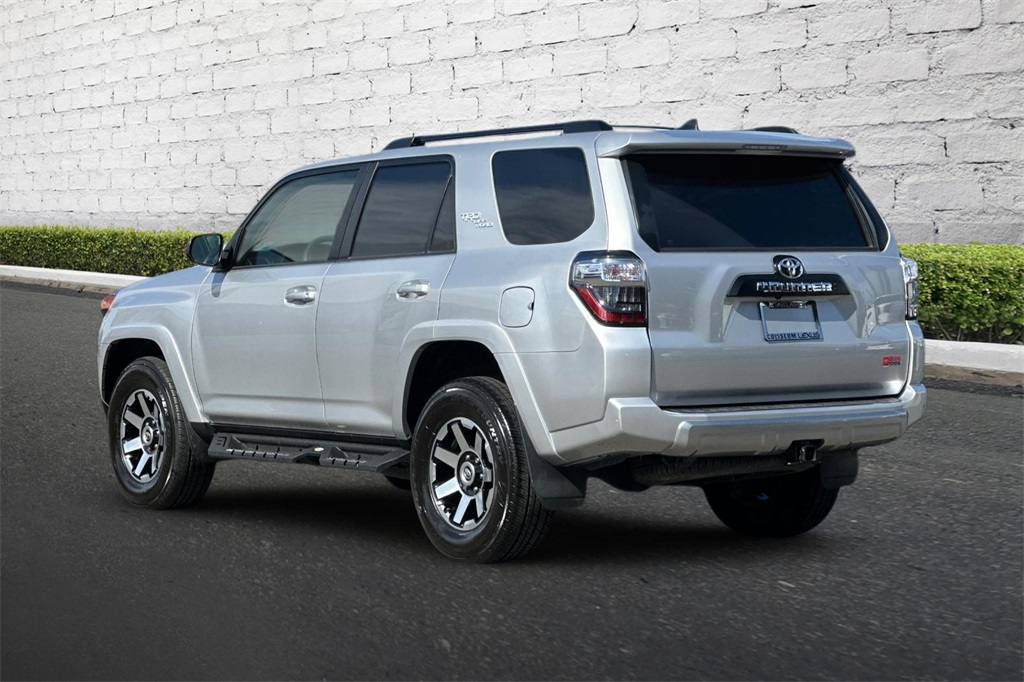 2022 Toyota 4Runner TRD Off-Road photo 4