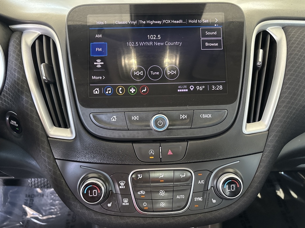2023 Chevrolet Malibu 1LT photo 23