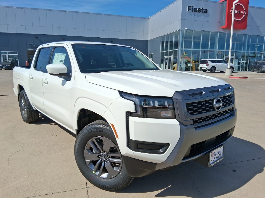 2026 Nissan Frontier SV's photo