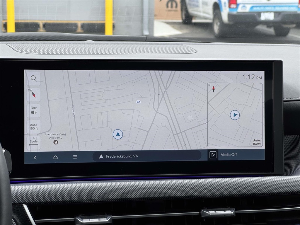 2025 Hyundai Sonata Hybrid Limited photo 3