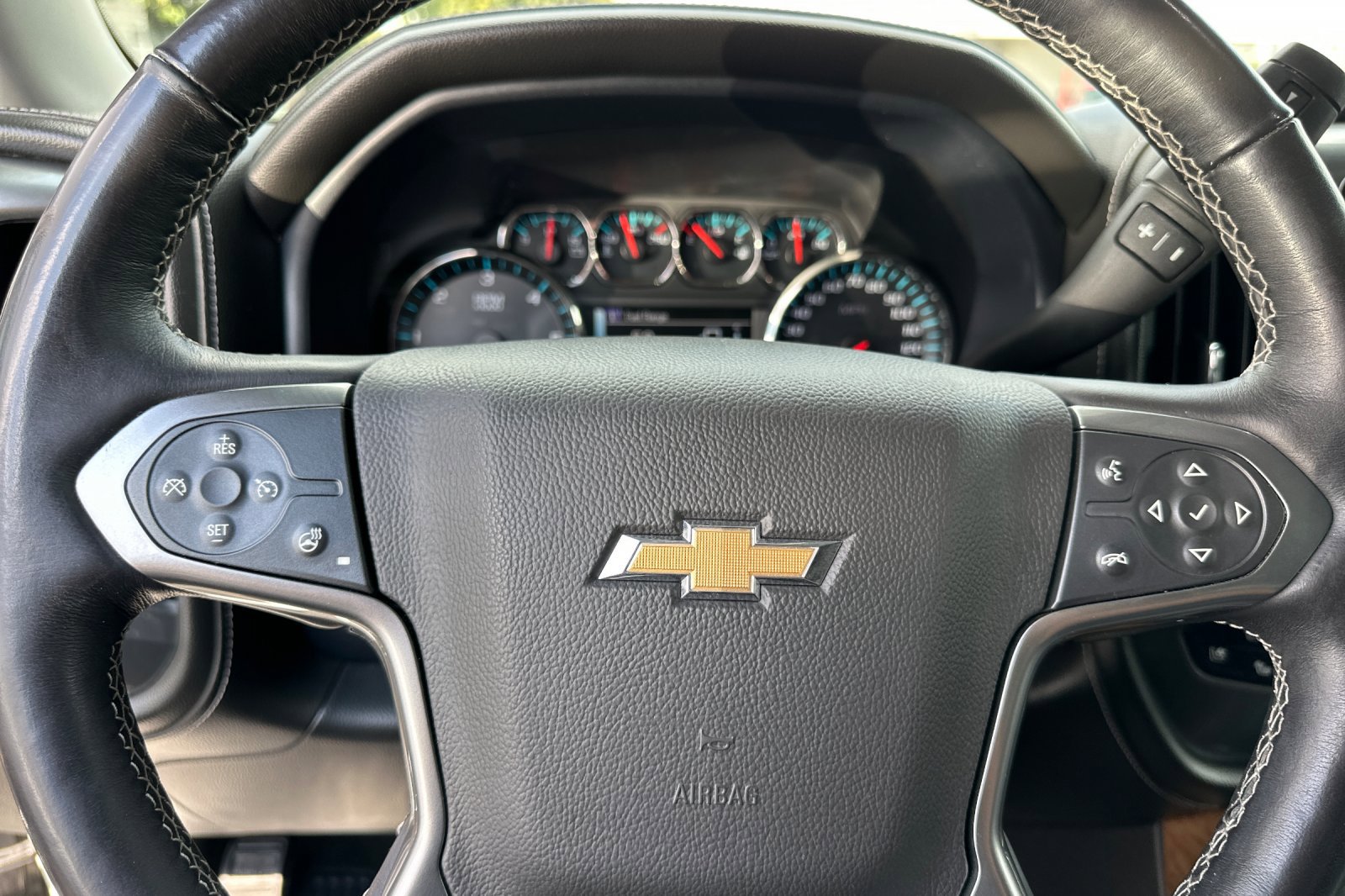 2016 Chevrolet Silverado 1500 LTZ photo 20