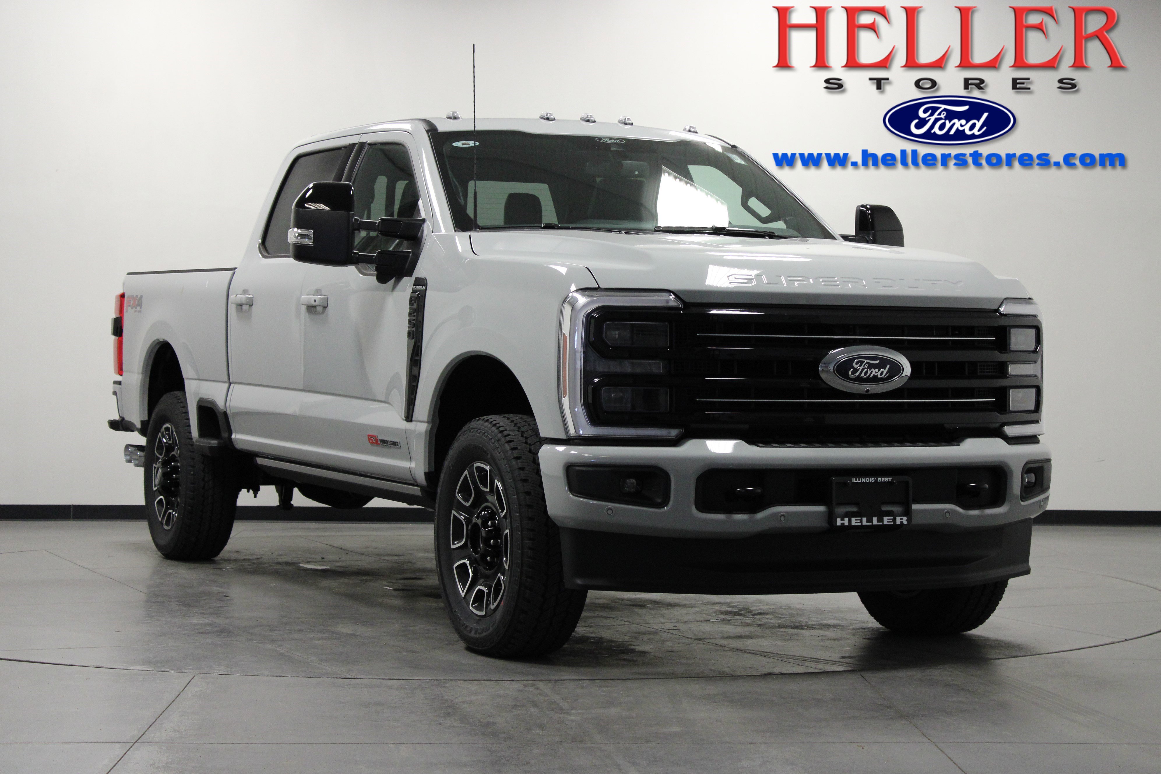 2026 Ford F-250 Super Duty Platinum's photo