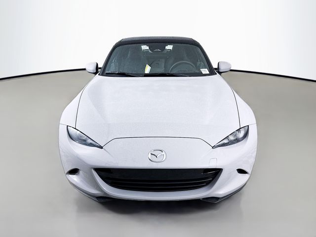 2025 Mazda MX-5 Miata Miata Grand Touring photo 2