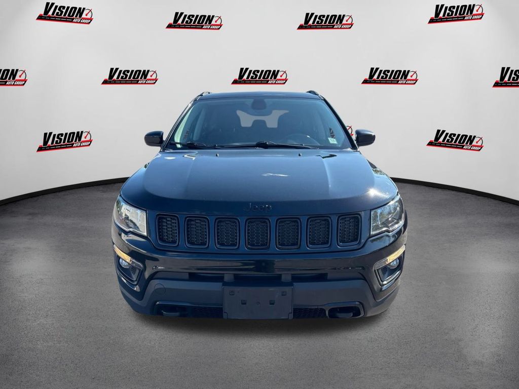 2019 Jeep Compass Sport photo 2