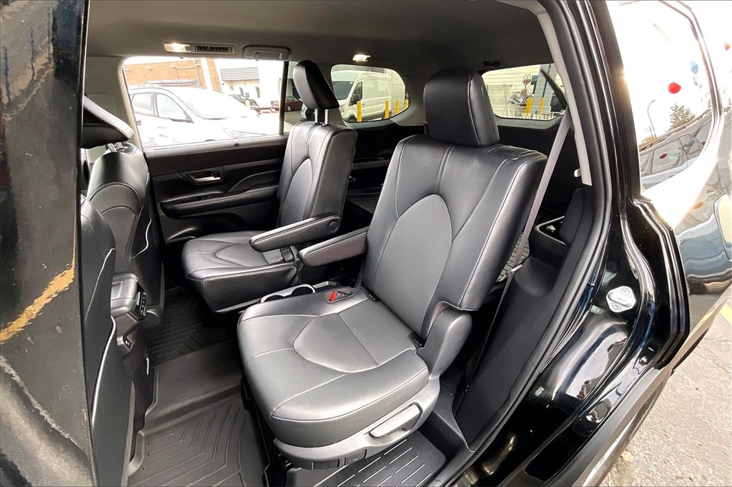 2024 TOYOTA GRAND HIGHLANDER - Image 23