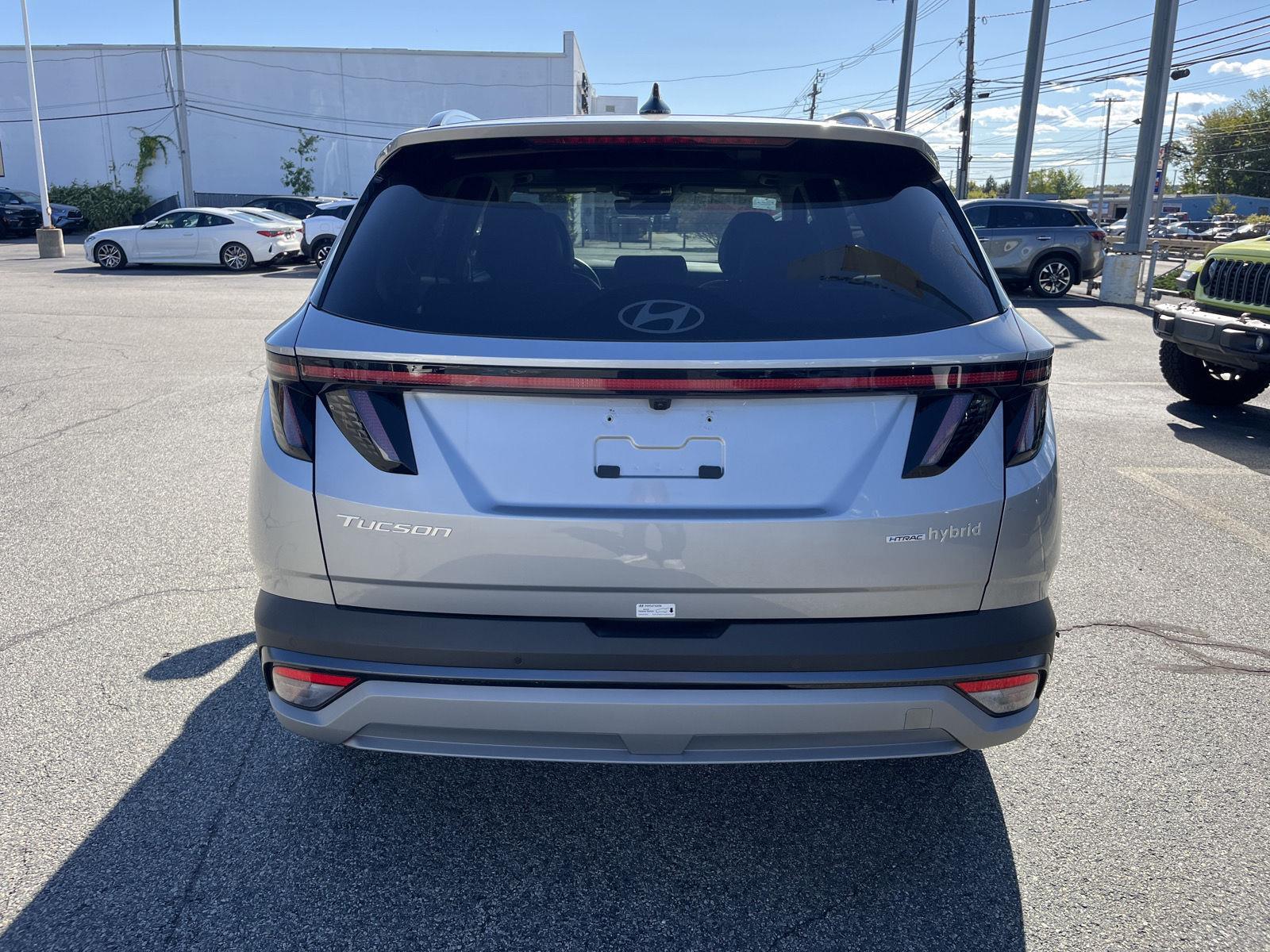 2025 Hyundai Tucson Hybrid Limited photo 4