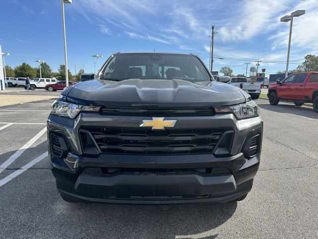 2026 Chevrolet Colorado LT photo 2