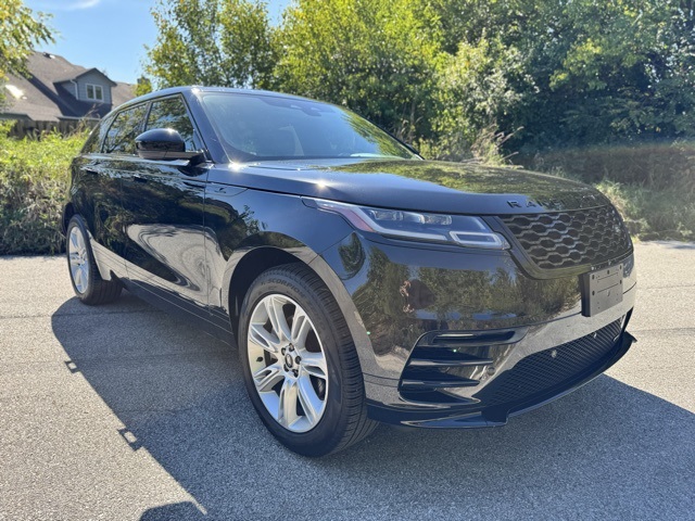 2022 Land Rover Range Rover Velar P250 R-Dynamic S photo 4