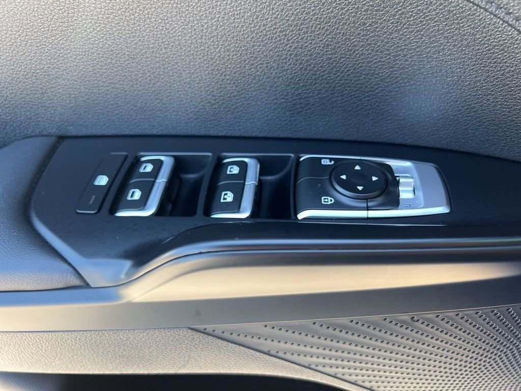 2023 Kia K5 GT-Line photo 17