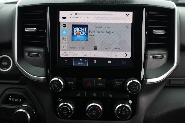 New 2026 Granite Crystal Metallic Clear-Coat Exterior Paint RAM Big Horn/Lone Star image 28