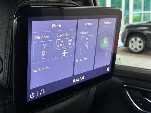 2021 Chevrolet Suburban High Country photo 30