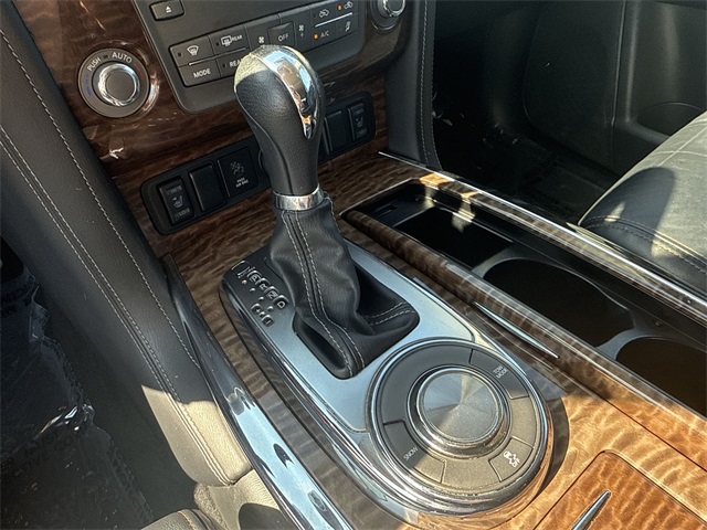 2019 Nissan Armada SL photo 18