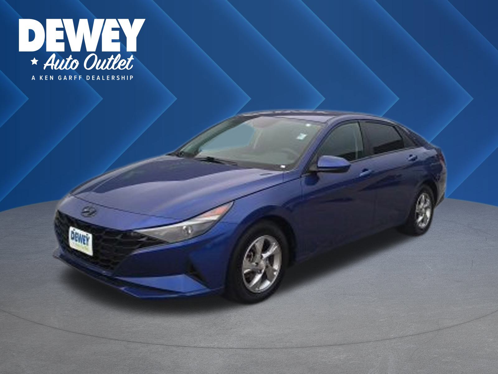 2022 Hyundai Elantra SE's photo