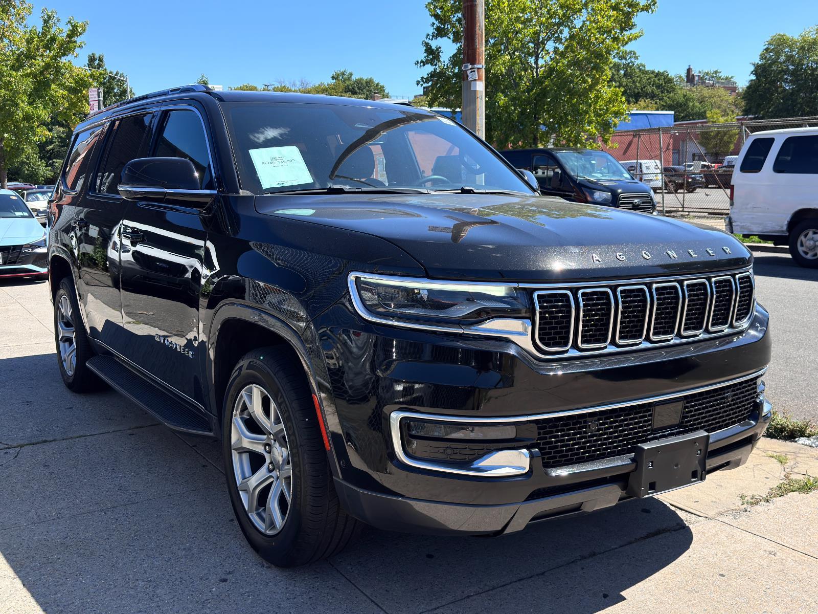 2022 Jeep Wagoneer Series II photo 3