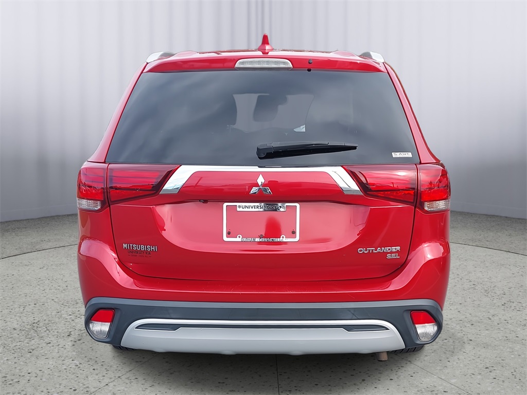 2019 Mitsubishi Outlander SEL photo 2