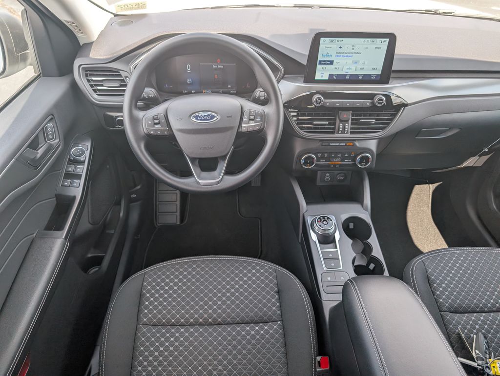 2025 Ford Escape Active photo 2