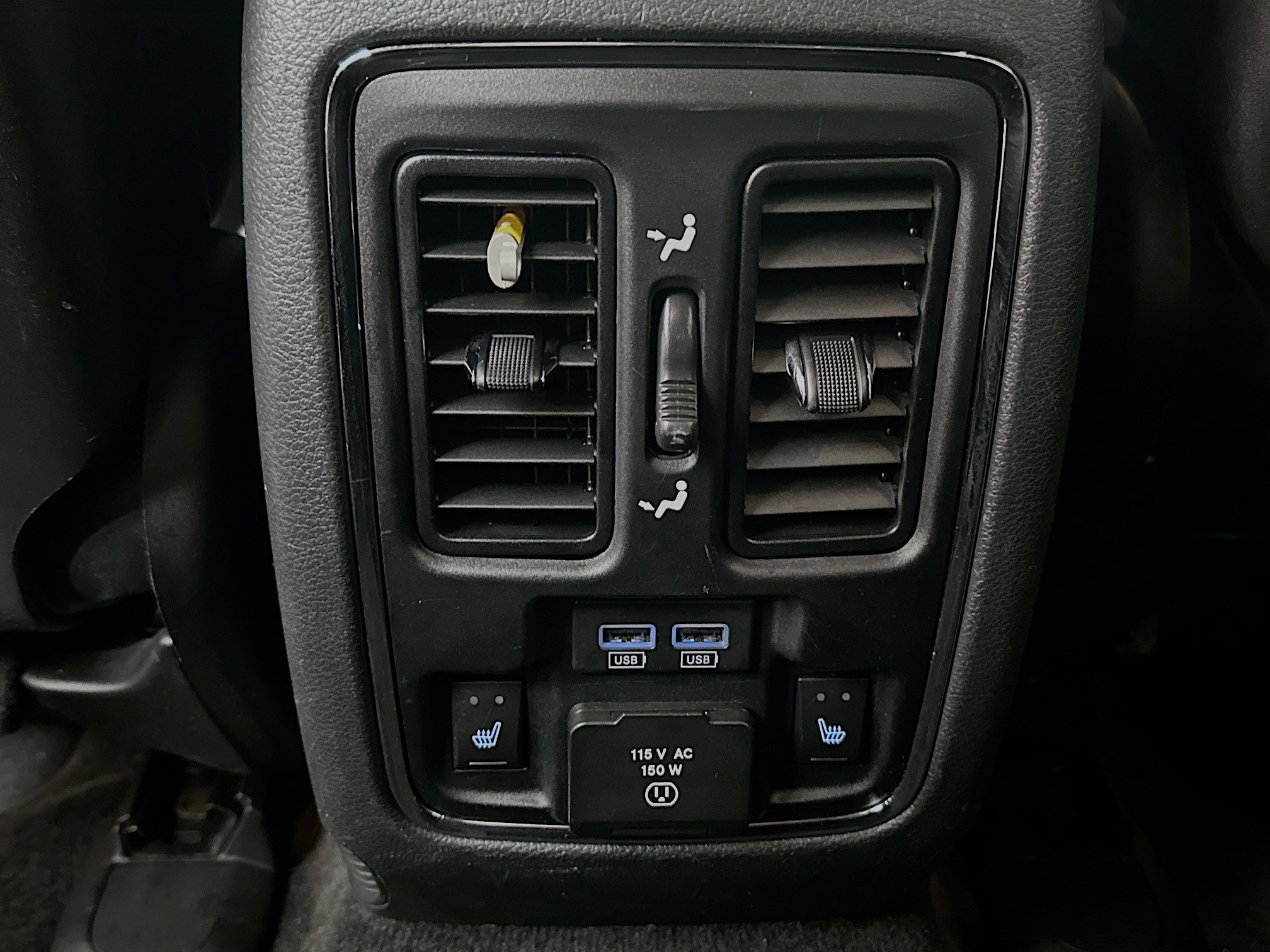 2015 Jeep Grand Cherokee Overland photo 25