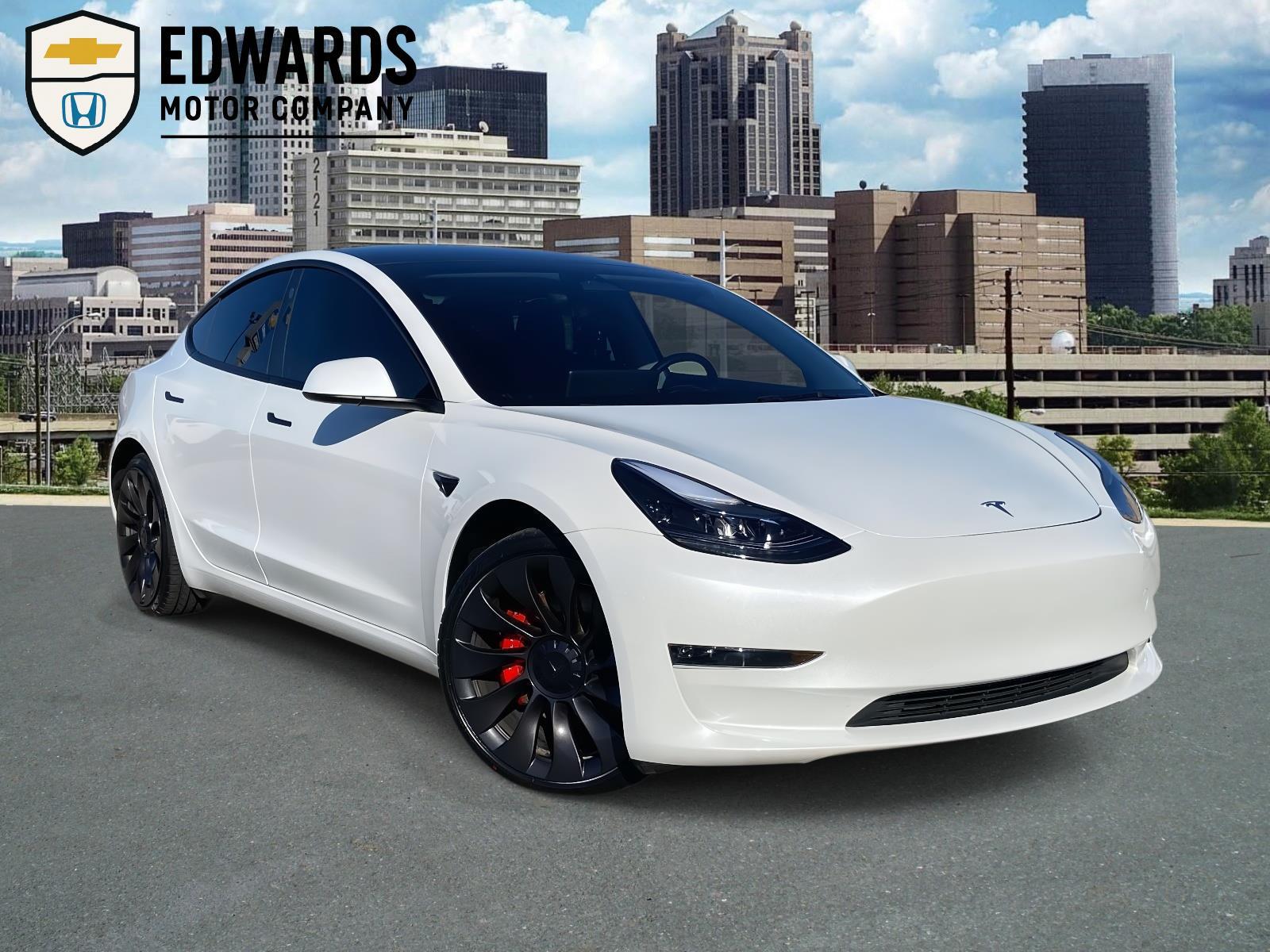 2023 Tesla Model 3 Performance's photo