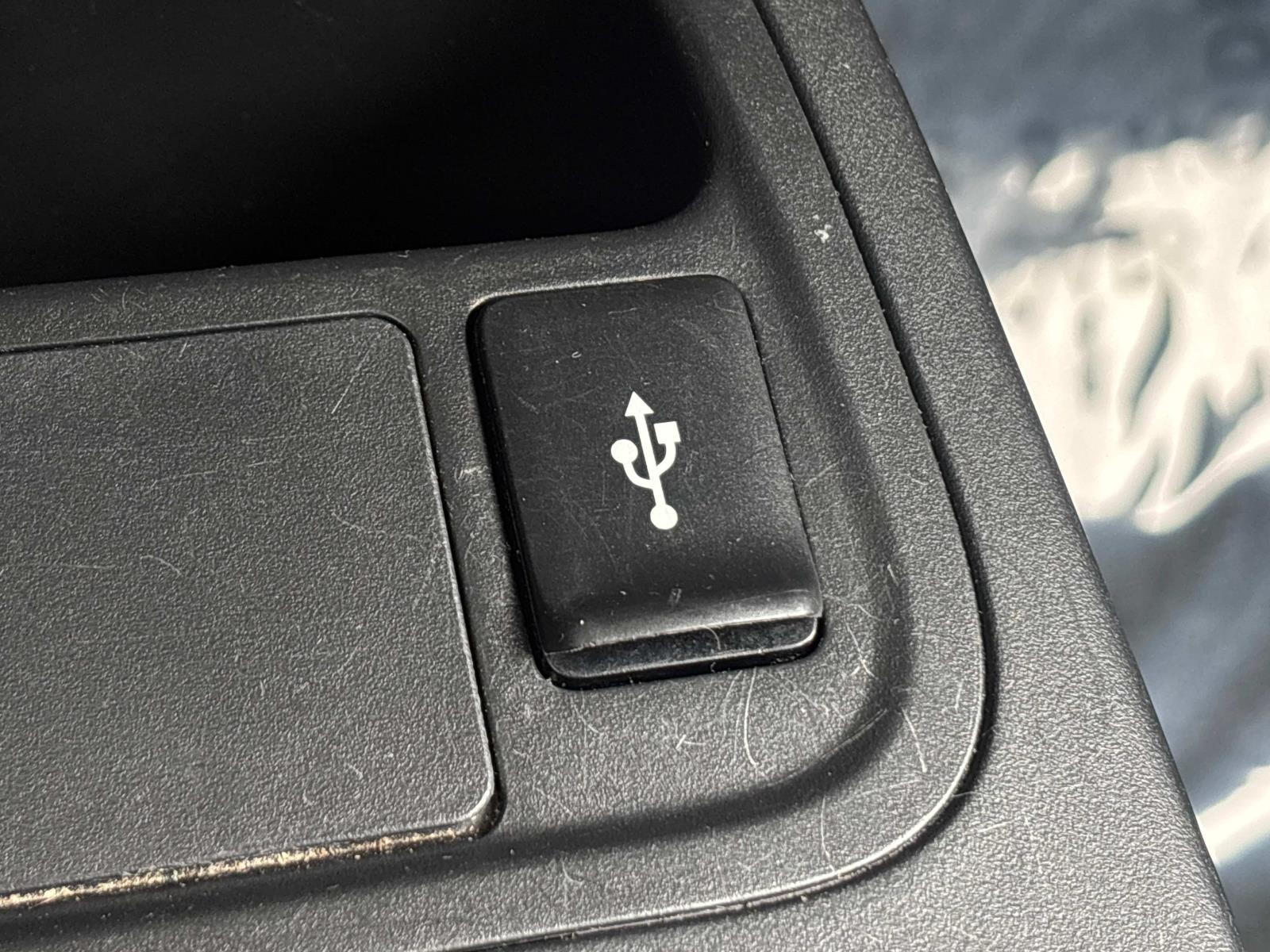2021 Mitsubishi Mirage ES photo 15