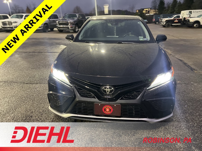 2021 Toyota Camry XSE photo 2