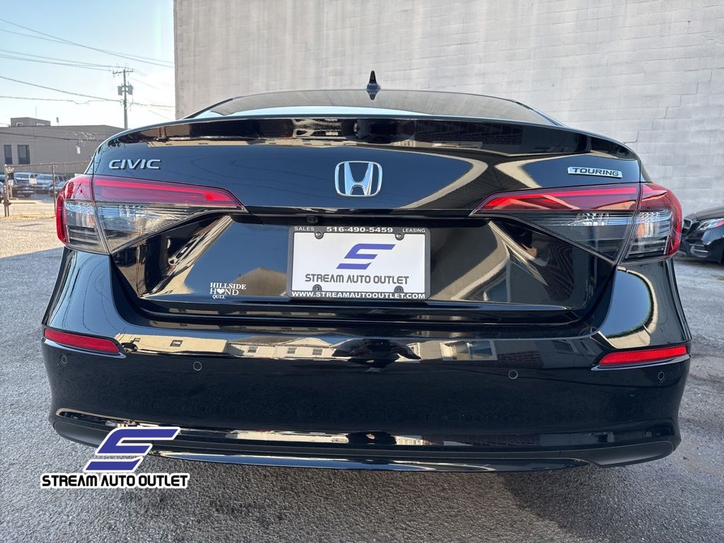 2023 Honda Civic Touring photo 7