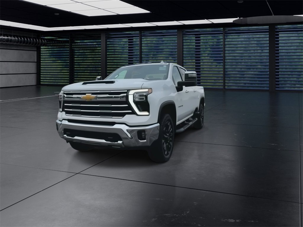 2026 Chevrolet Silverado 2500HD LTZ photo 3