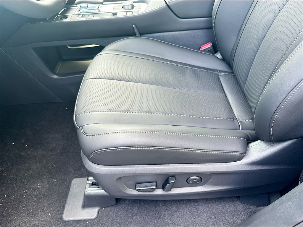 2026 Infiniti QX60 Pure photo 17
