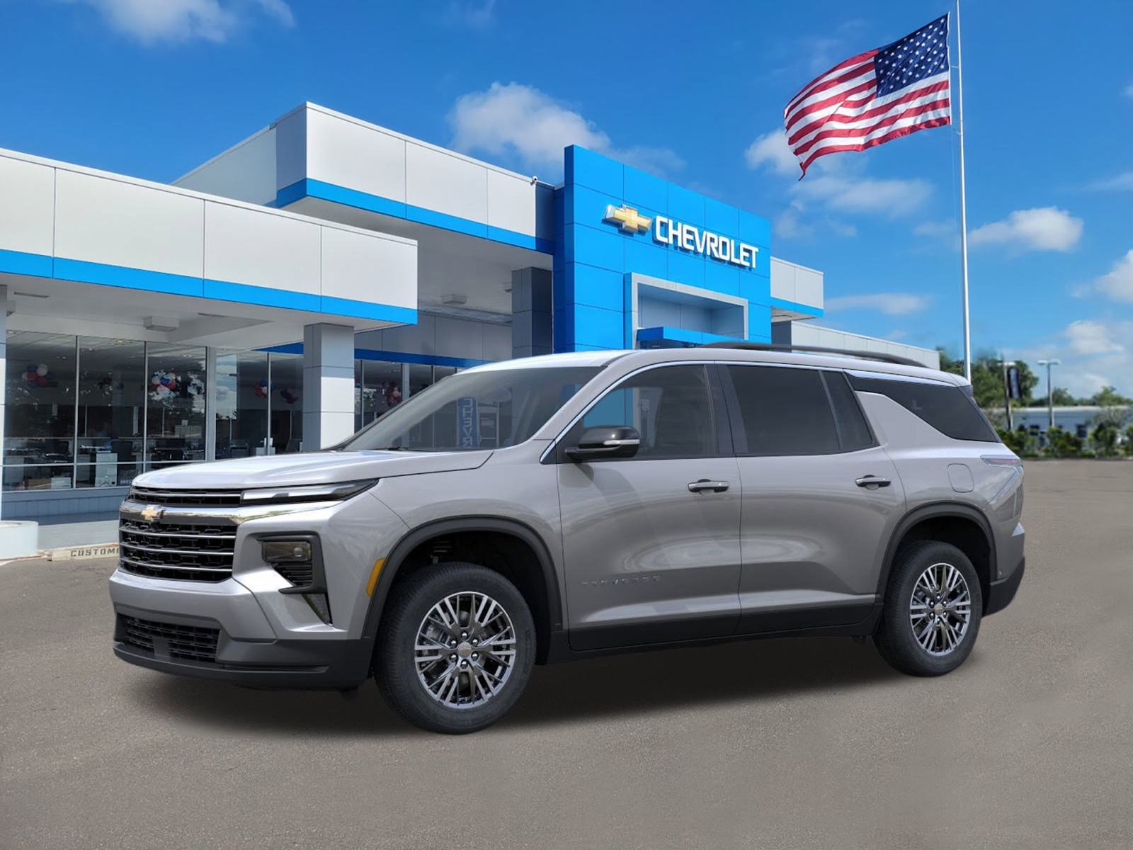 2026 Chevrolet Traverse photo 2