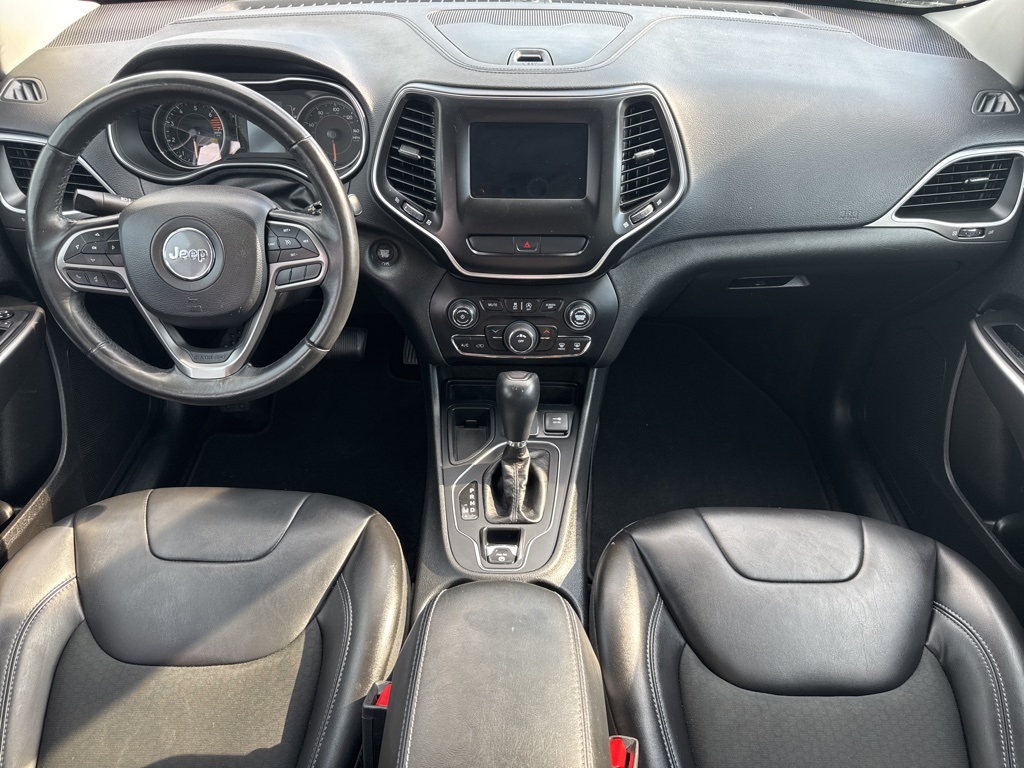 2019 Jeep Cherokee Latitude photo 21