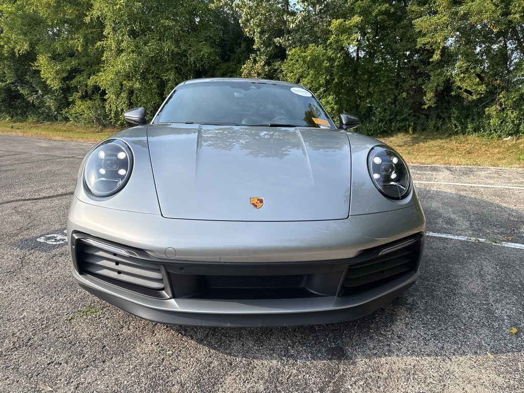 2023 Porsche 911 4 T photo 6