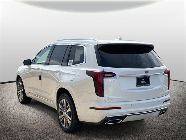 2025 Cadillac XT6 Premium Luxury photo 4