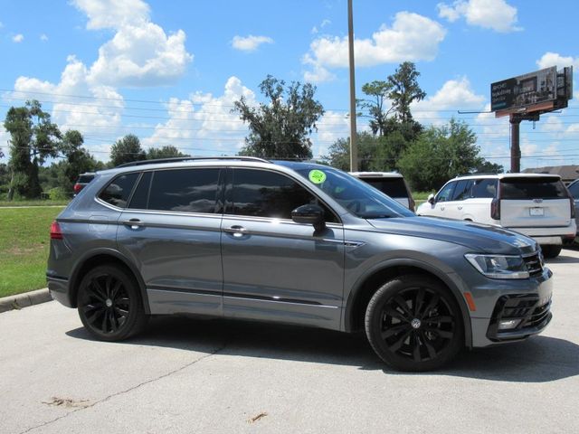 2021 Volkswagen Tiguan SE R-Line Black photo 2