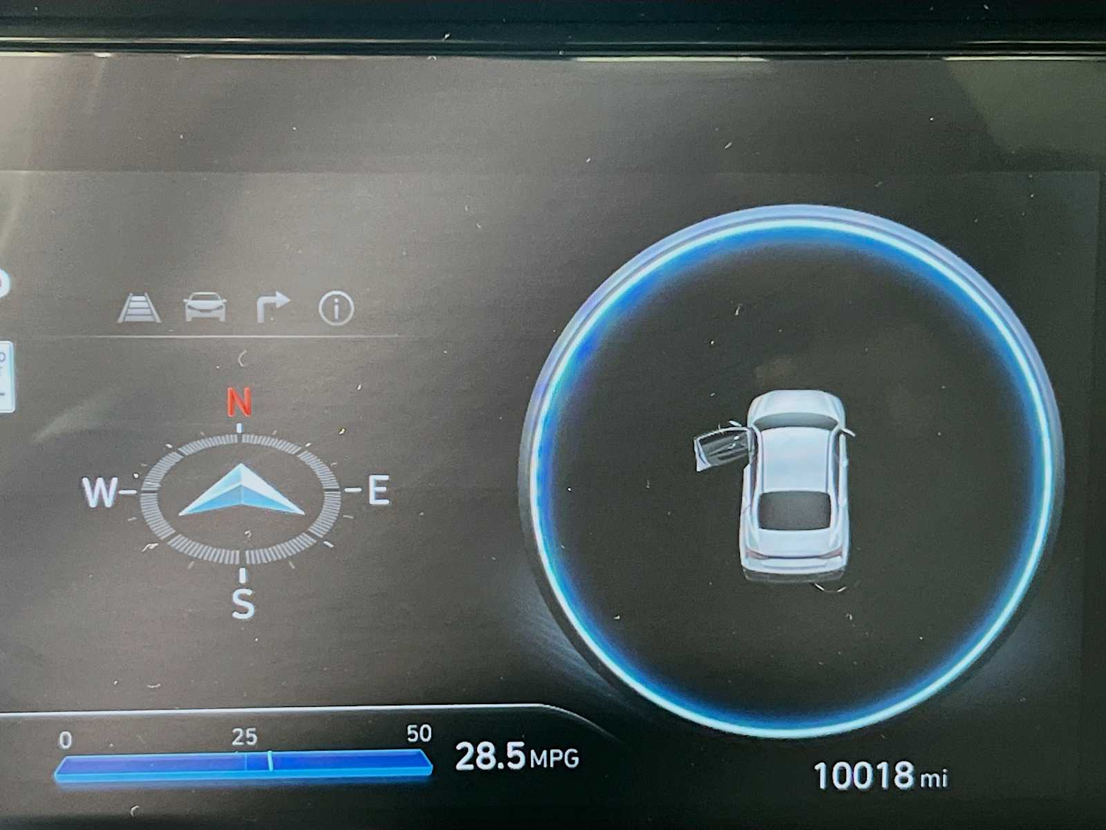 2024 Hyundai Elantra SEL Convenience photo 12