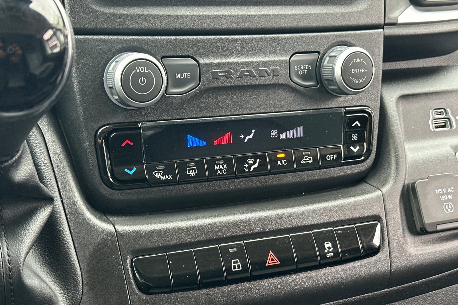 2026 Ram ProMaster 2500 photo 14