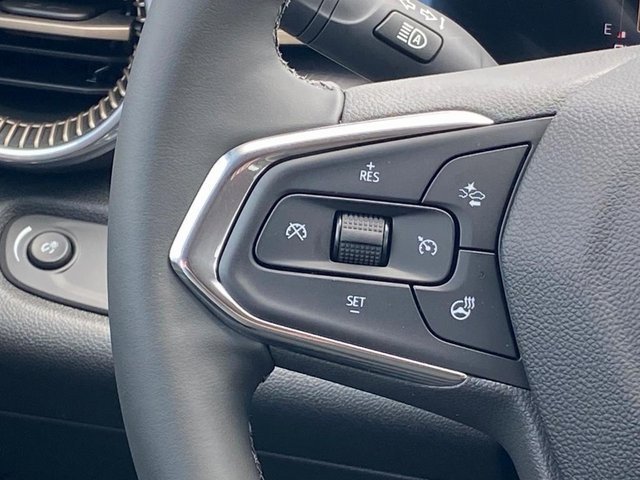 2025 Chevrolet Trax ACTIV photo 8