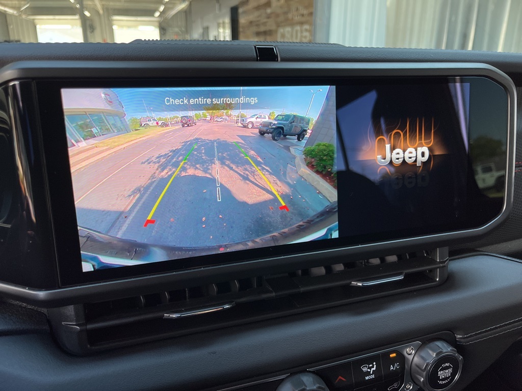 2025 Jeep Wrangler Rubicon photo 50