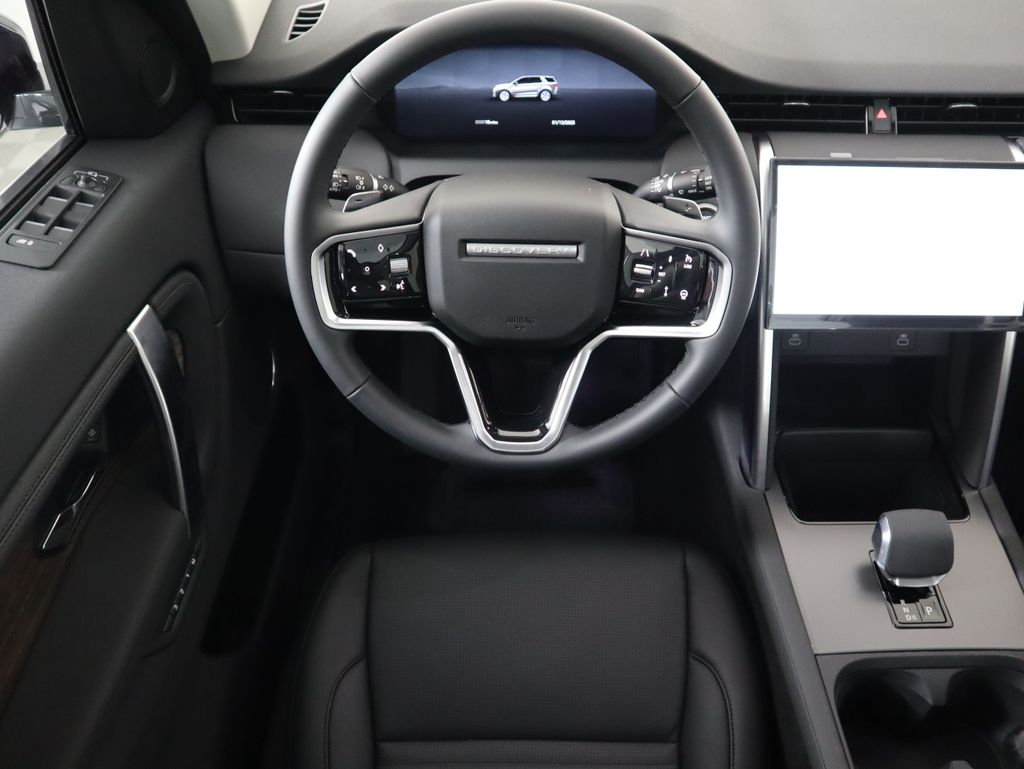 2025 Land Rover Discovery Sport S photo 10